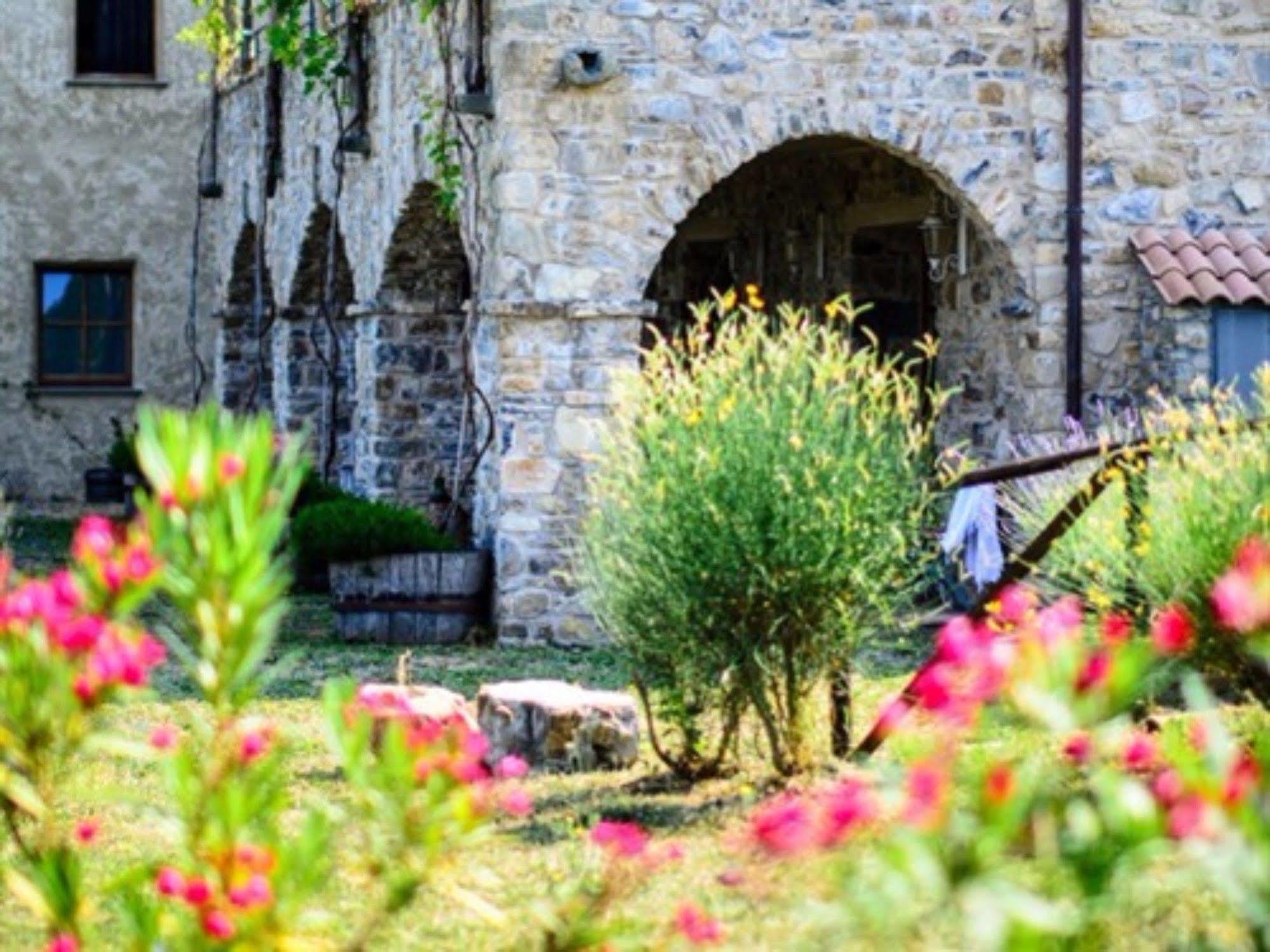 Filattiera Hotel Podere Conti المظهر الخارجي الصورة